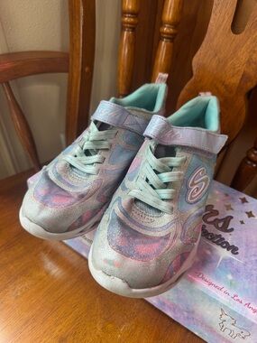 Skechers Kids Glitter Pastel Mint and Pink Light-Up Sneakers